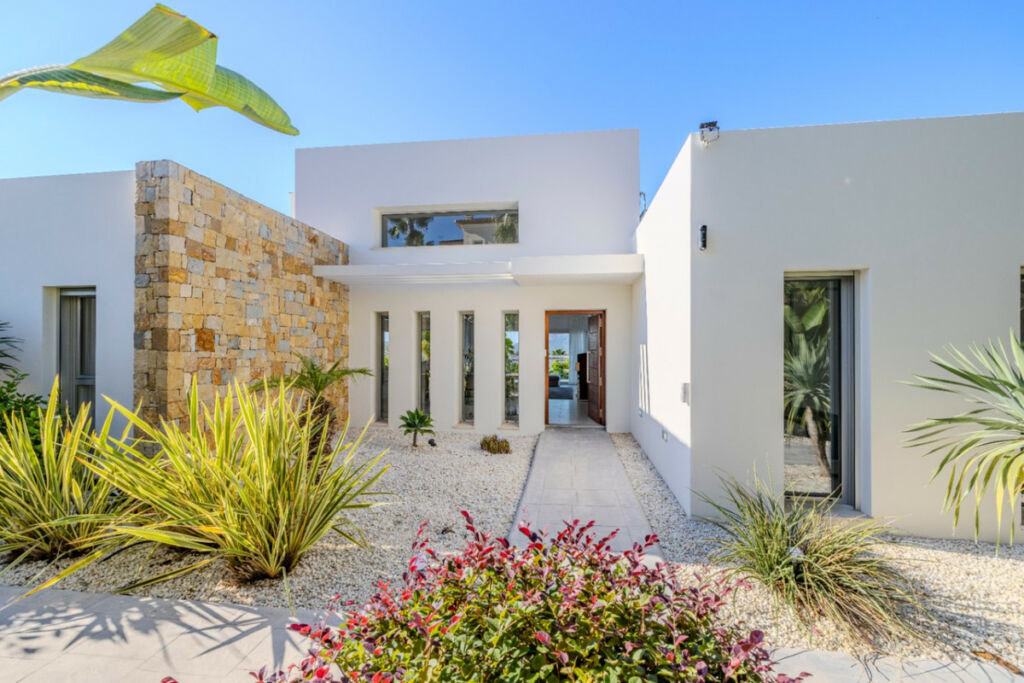 Detached Villa Javea Alicante - image 16