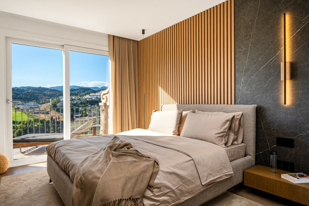 Townhouse Benahavís Málaga - image 16