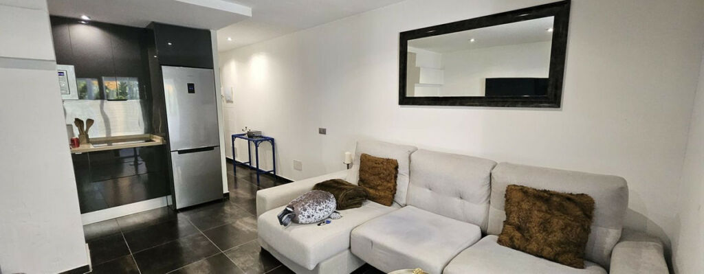 Middle Floor Apartment Estepona Málaga - image 16