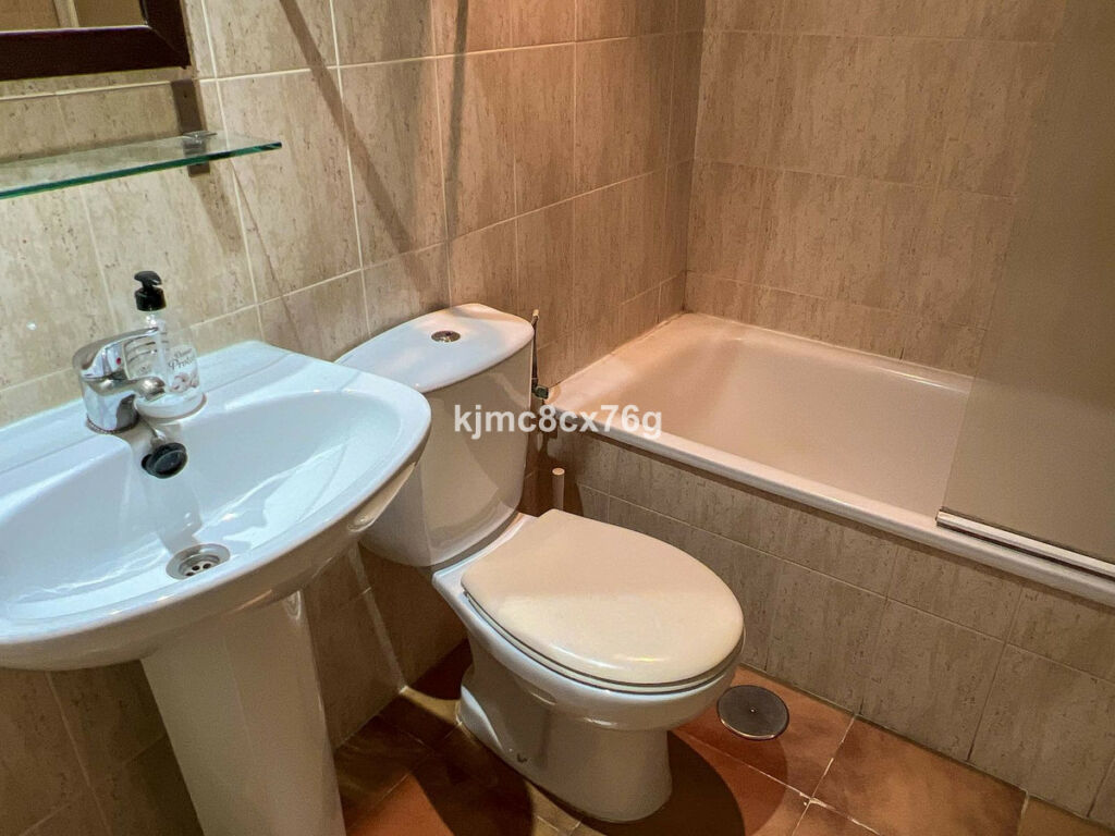 Ground Floor Apartment Calahonda Málaga - image 16