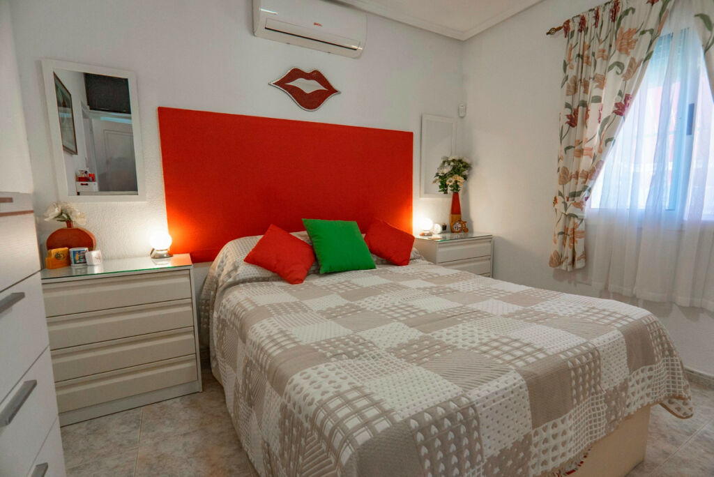 Detached Villa Ciudad Quesada Alicante - image 16