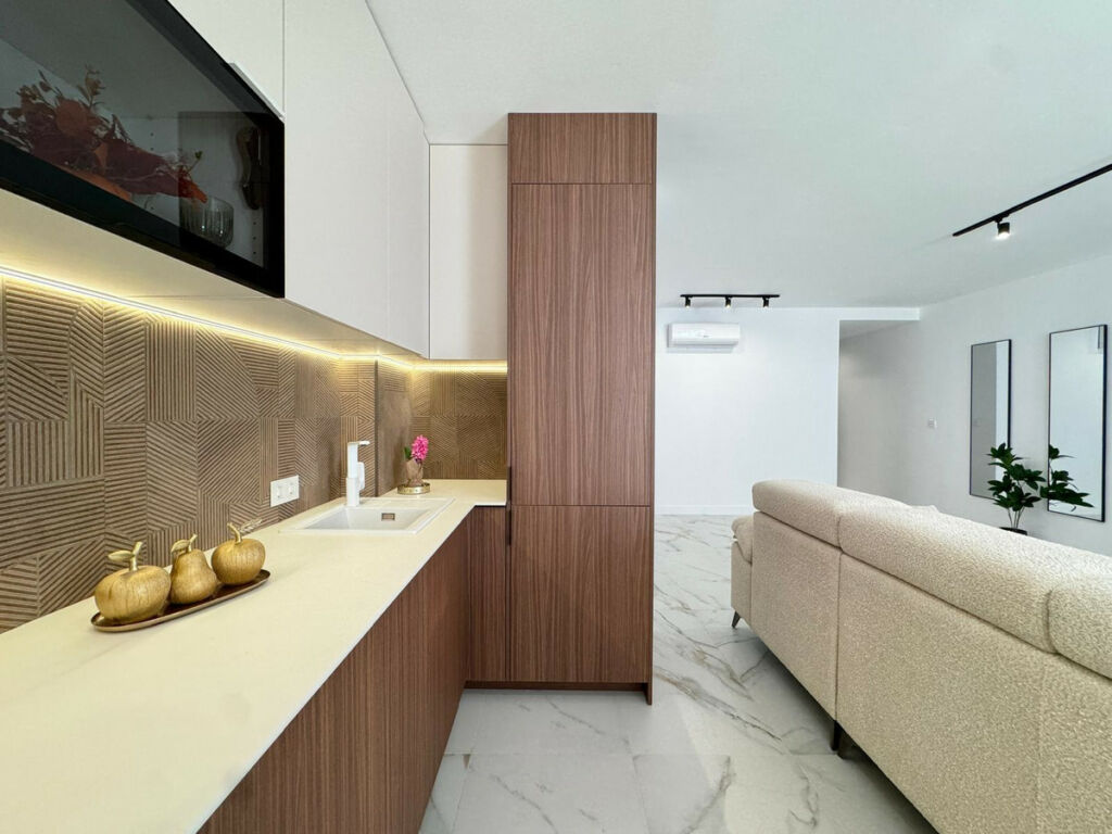 Middle Floor Apartment Torrevieja Alicante - image 16