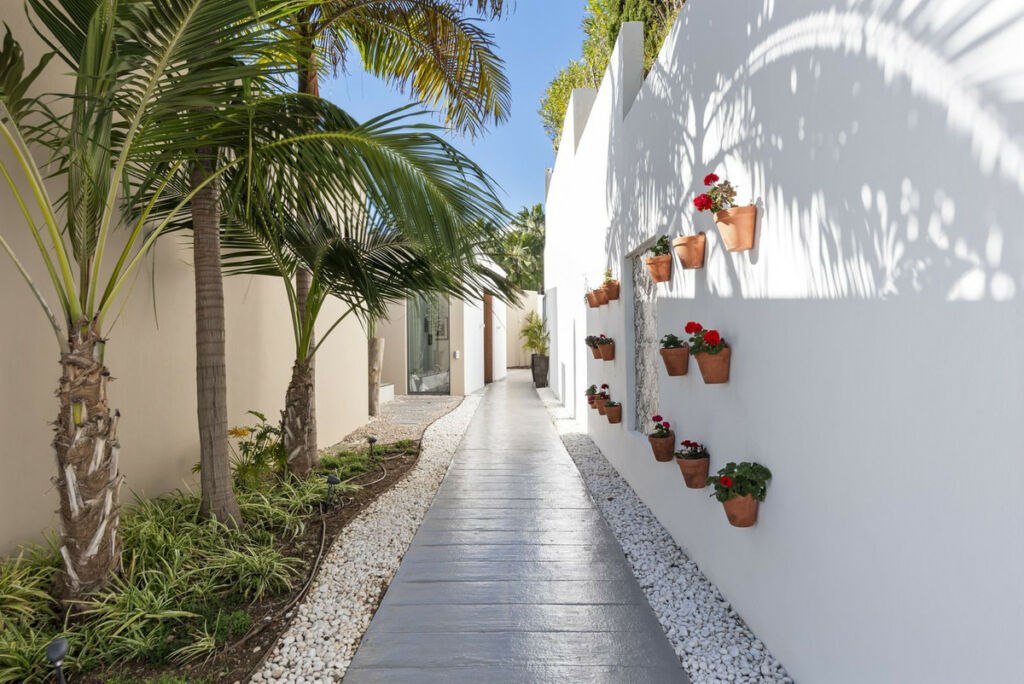 Detached Villa Benahavís Málaga - image 16