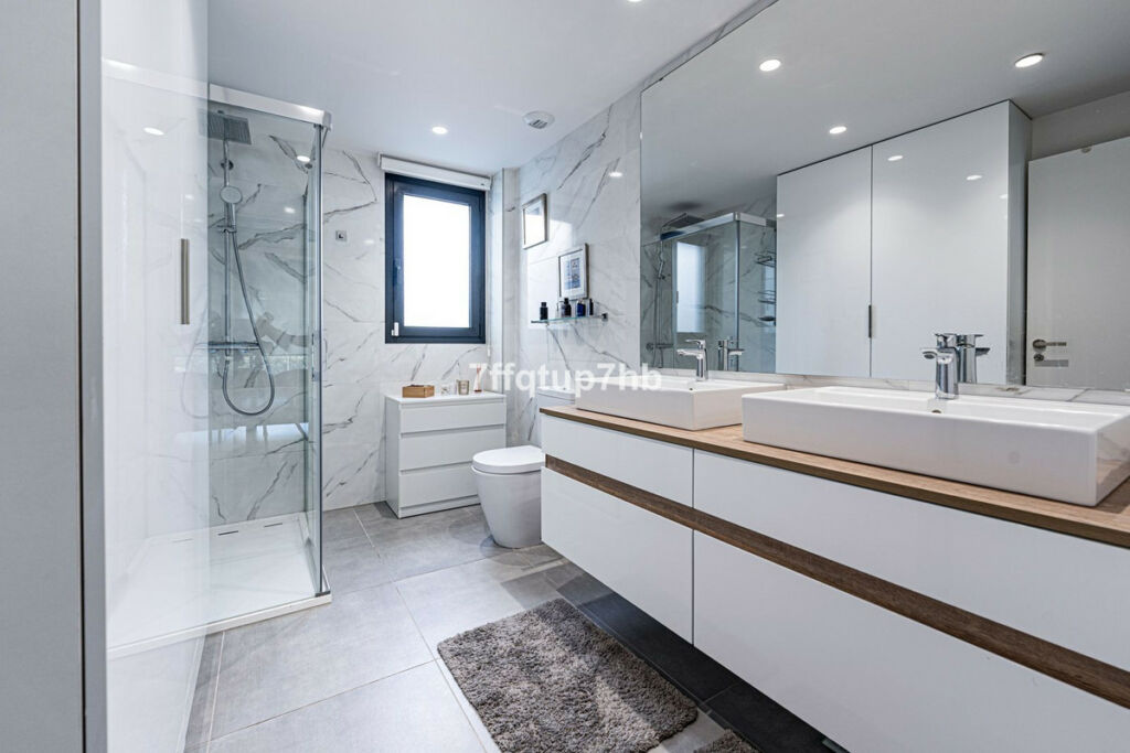 Ground Floor Apartment Estepona Málaga - image 16