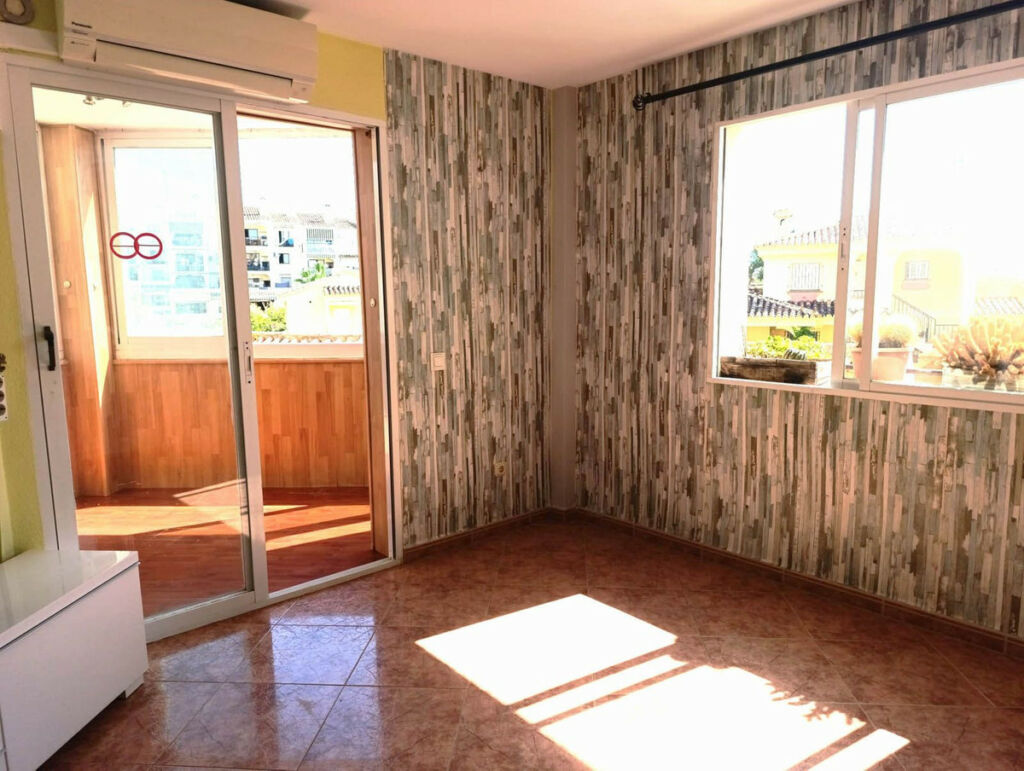 Ground Floor Apartment Riviera del Sol Málaga - image 16