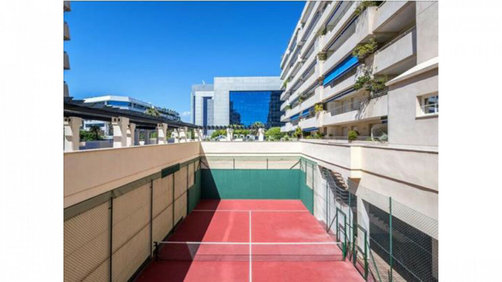 Penthouse Puerto Banús Málaga - image 16