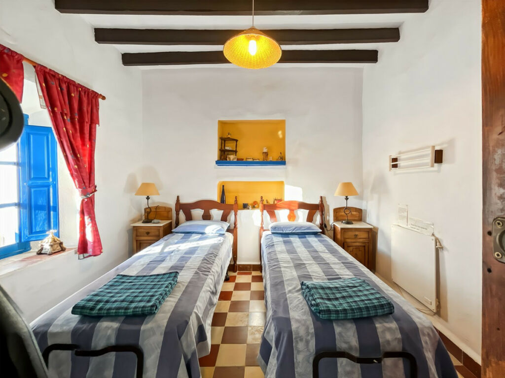 Semi-Detached House Comares Málaga - image 16