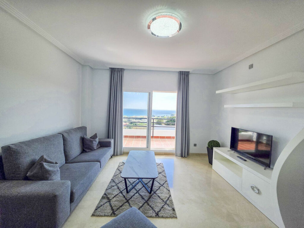 Middle Floor Apartment La Duquesa Málaga - image 16