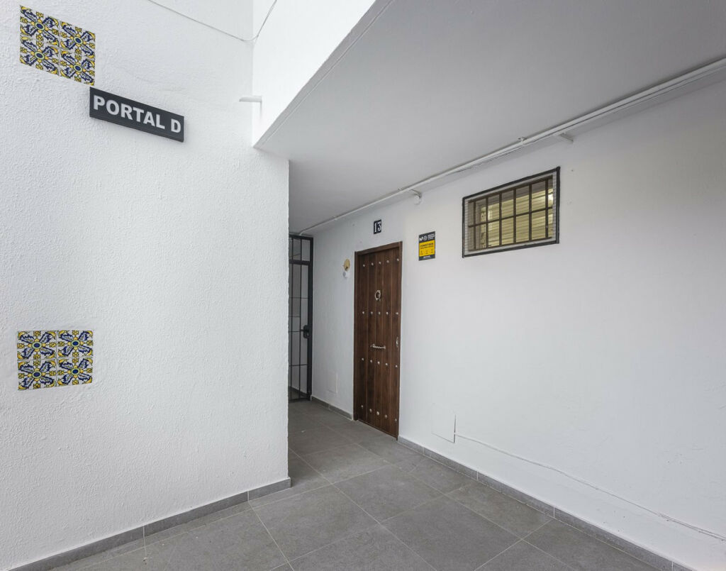 Ground Floor Studio New Golden Mile Málaga - image 16