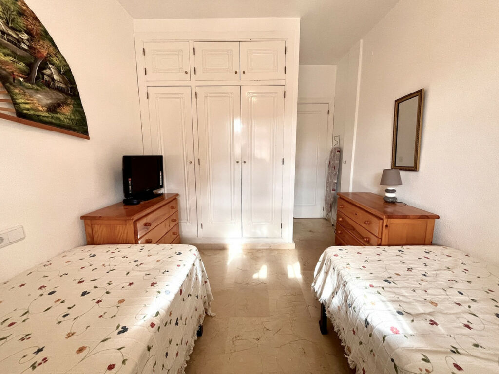 Ground Floor Apartment Los Altos Alicante - image 16