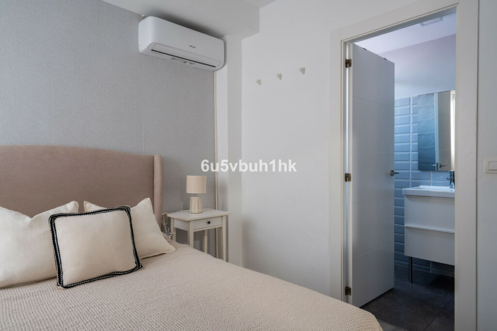 Ground Floor Apartment Málaga Málaga - image 16
