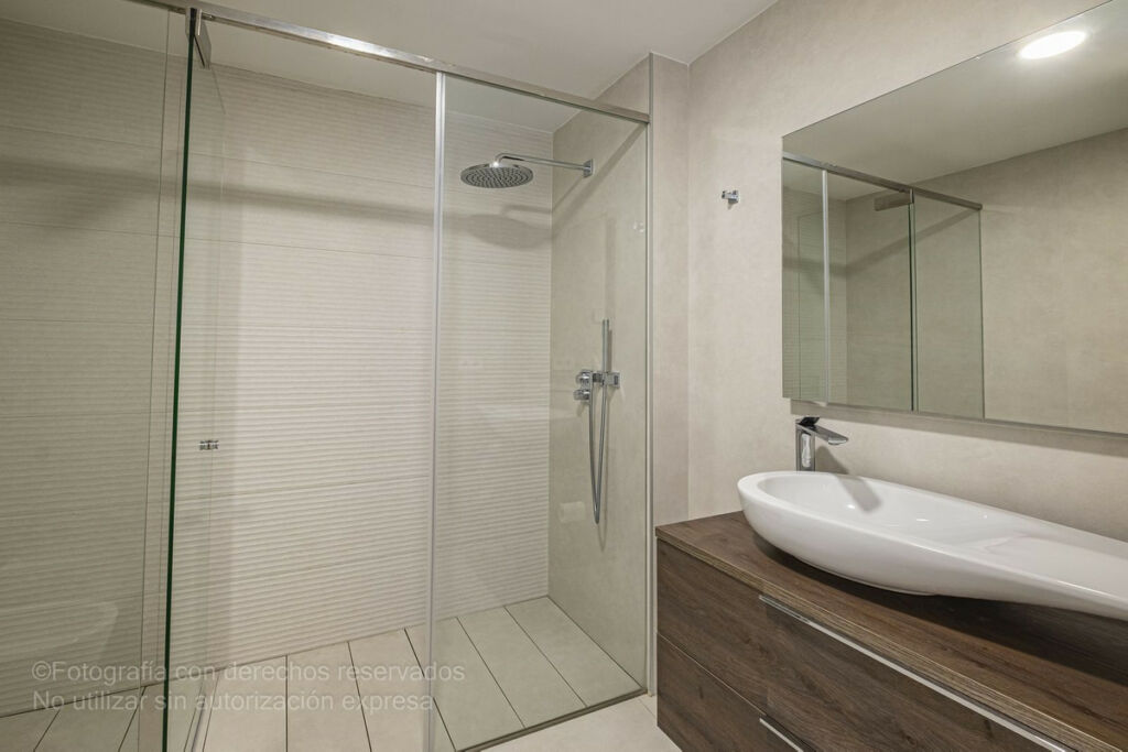 Middle Floor Apartment Estepona Málaga - image 16