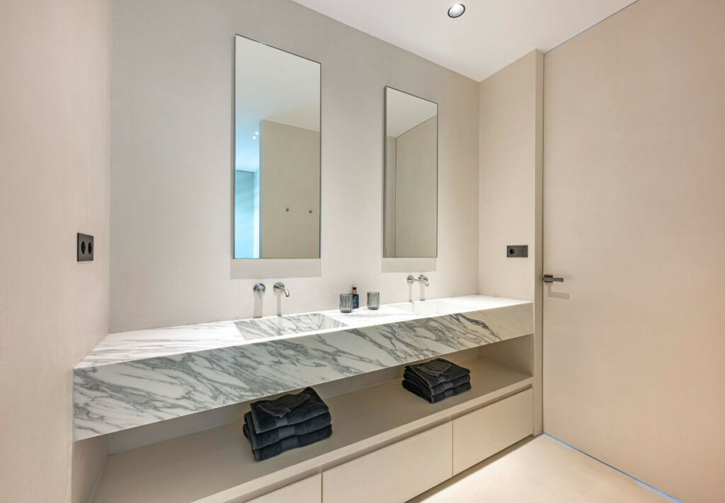 Middle Floor Apartment Benahavís Málaga - image 16