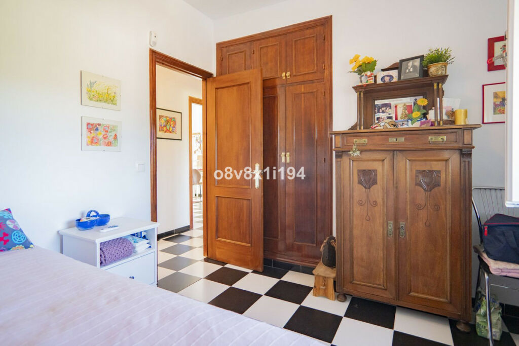 Detached Villa Alhaurín de la Torre Málaga - image 16