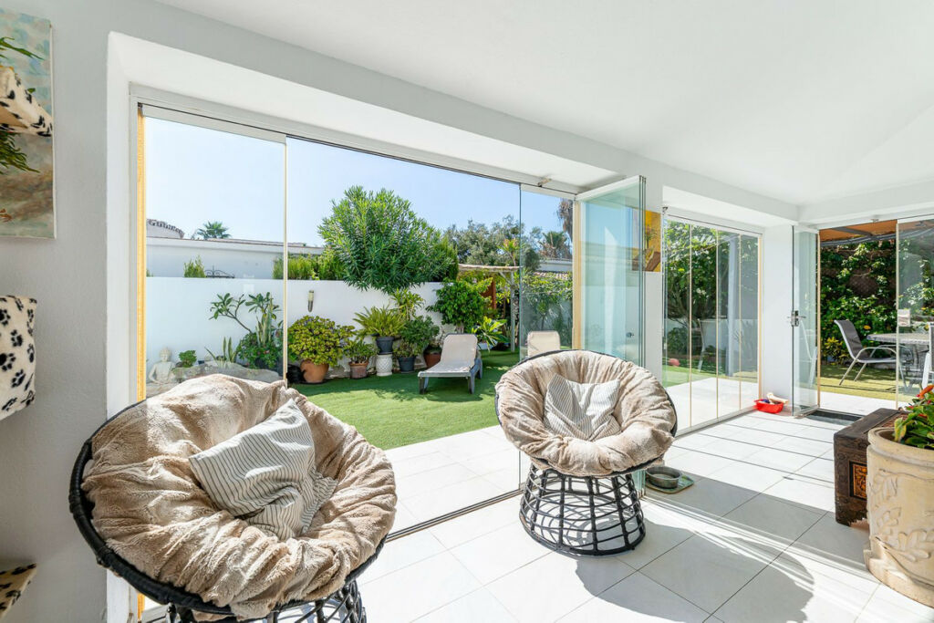 Detached Villa Costalita Málaga - image 16