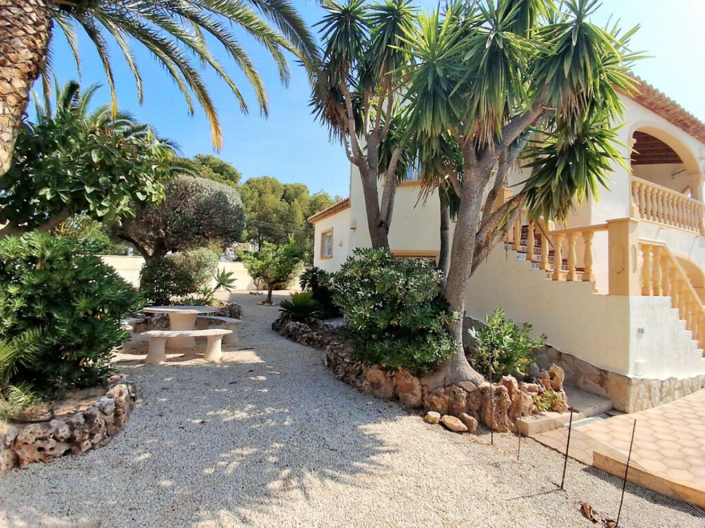 Detached Villa Calpe Alicante - image 16