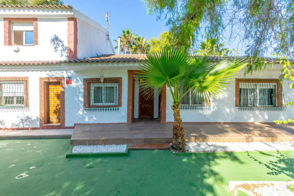 Detached Villa Orihuela Alicante - image 16