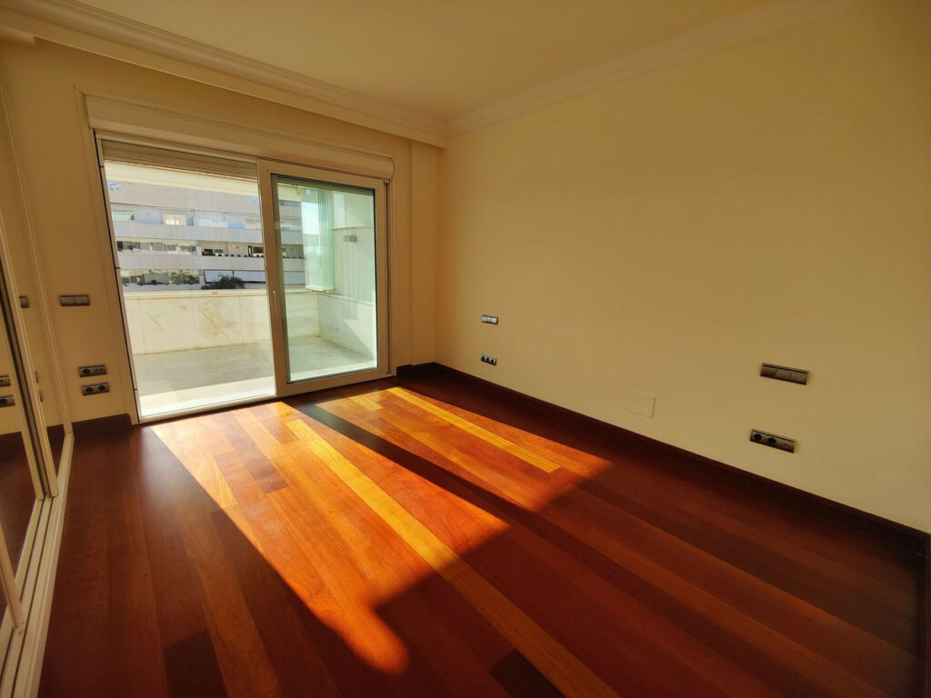 Middle Floor Apartment Marbella Málaga - image 16