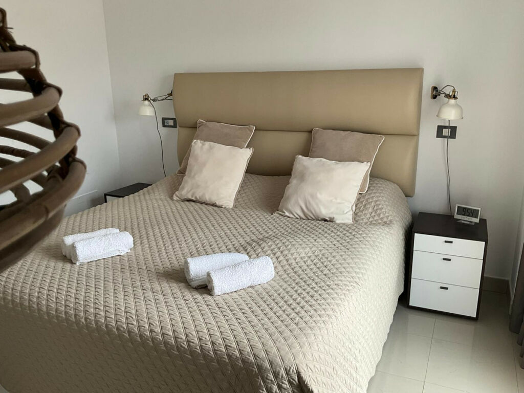 Penthouse Estepona Málaga - image 16