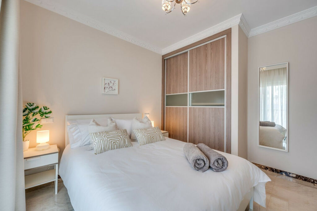 Detached Villa Marbesa Málaga - image 16
