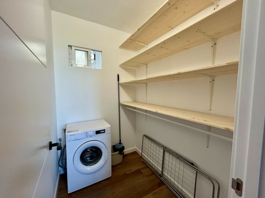 Middle Floor Apartment Torrevieja Alicante - image 16