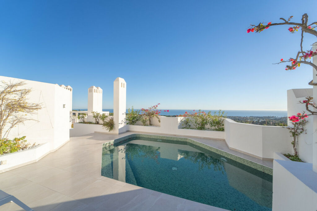 Penthouse Duplex The Golden Mile Málaga - image 16