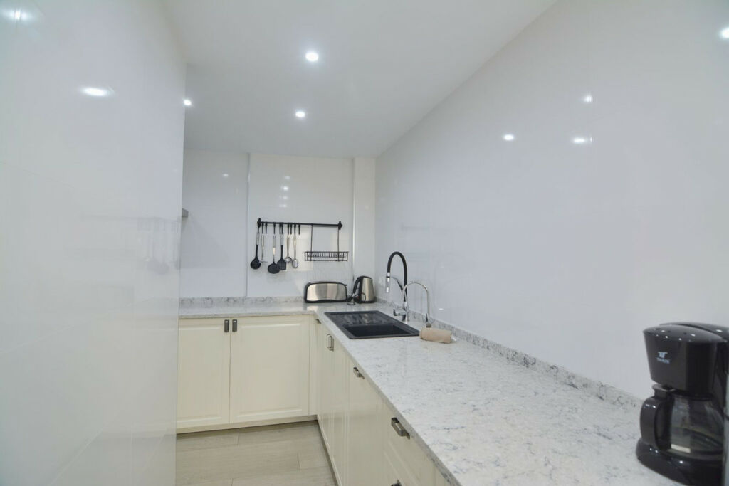 Penthouse Fuengirola Málaga - image 16