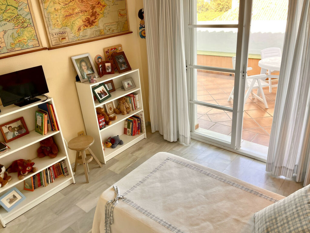 Townhouse Estepona Málaga - image 16