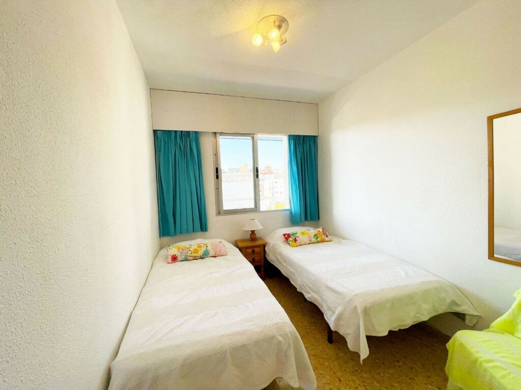 Middle Floor Apartment Calpe Alicante - image 16