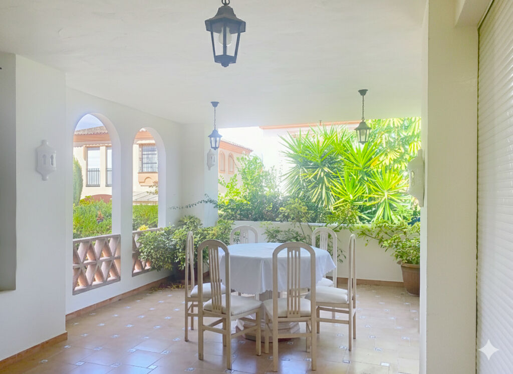 Semi-Detached House Guadalmina Alta Málaga - image 16