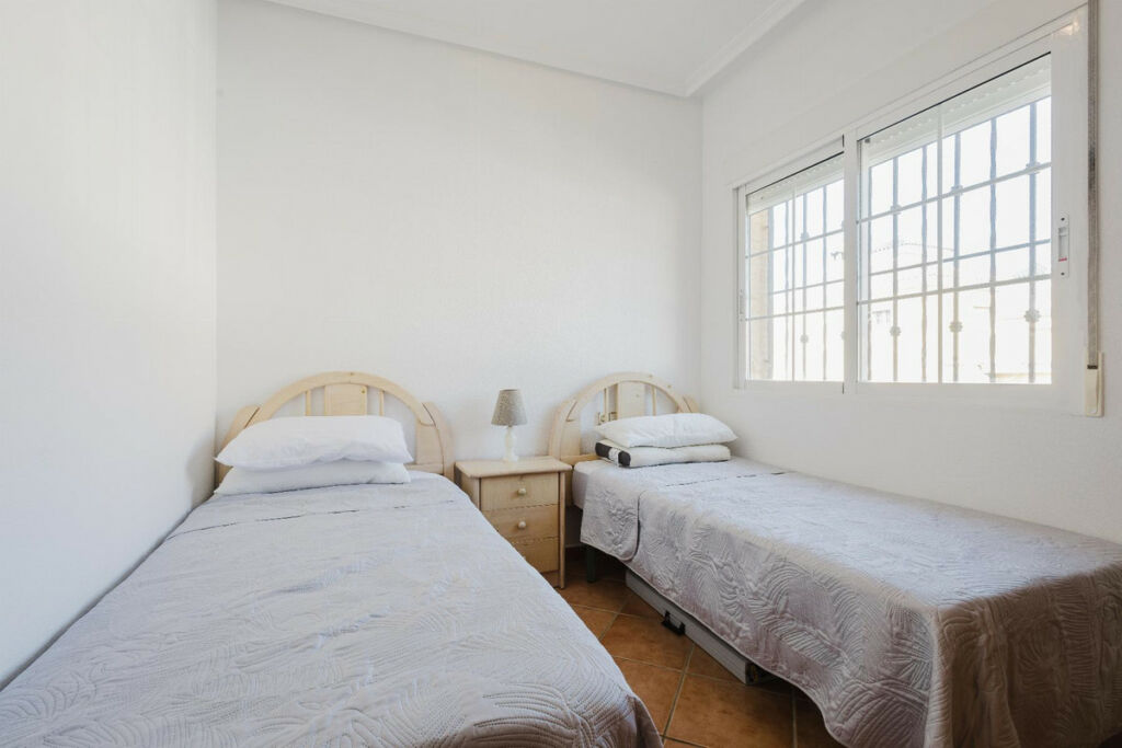Townhouse Lo Crispin Alicante - image 16