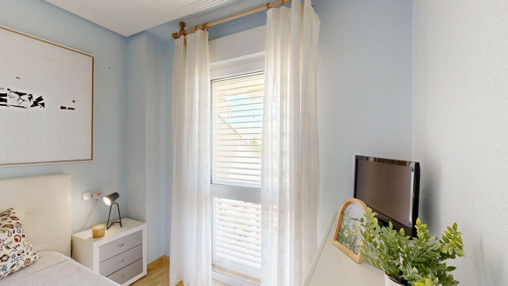 Middle Floor Apartment Campoamor Alicante - image 16