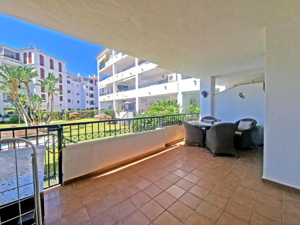 Ground Floor Apartment Calahonda Málaga - image 16