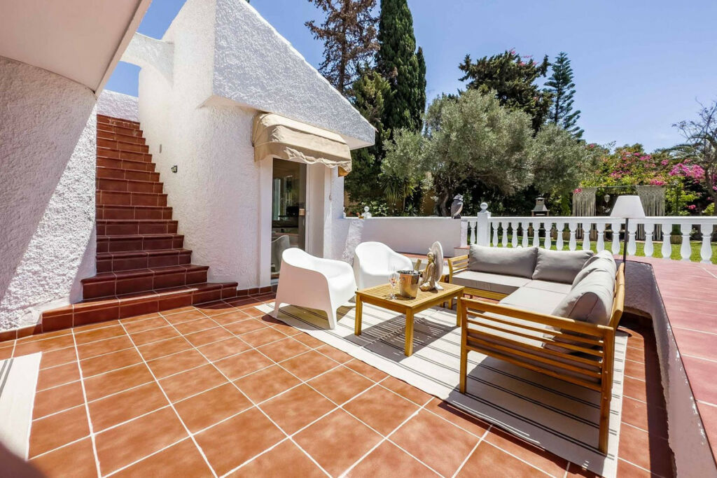 Detached Villa Benalmadena Málaga - image 16