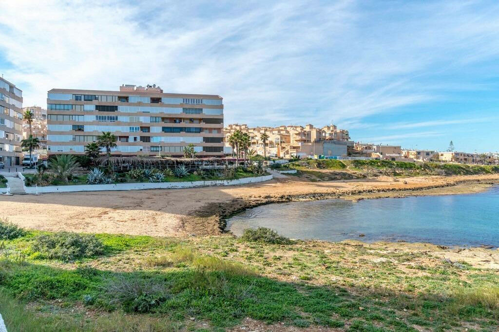 Middle Floor Apartment Cabo Cervera Alicante - image 16
