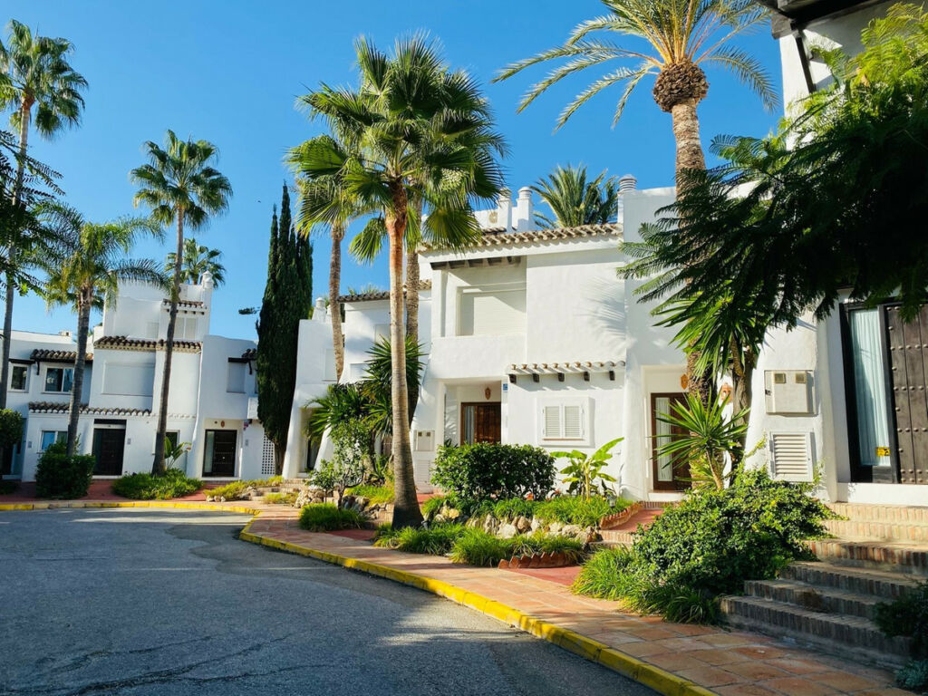Townhouse Costalita Málaga - image 16