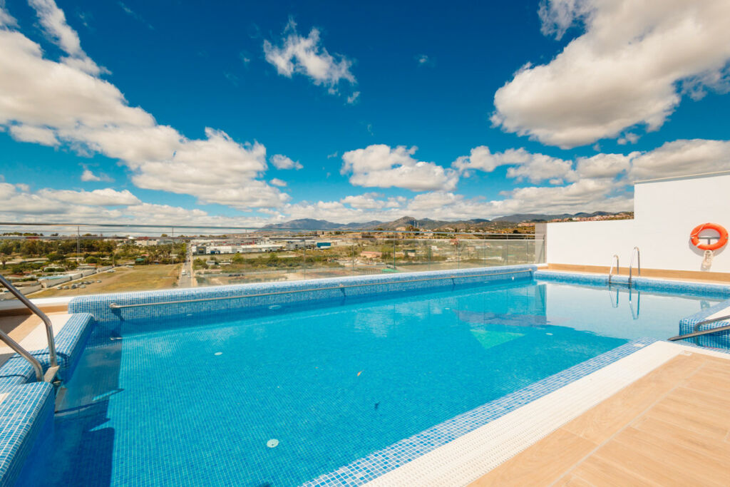 Middle Floor Apartment La Campana Málaga - image 16