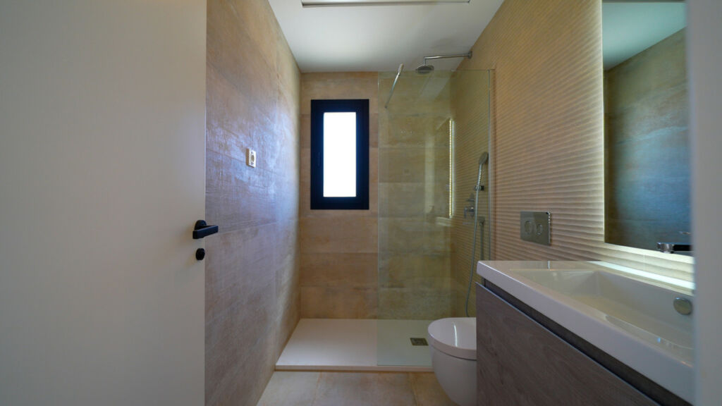Detached Villa Los Altos Alicante - image 16