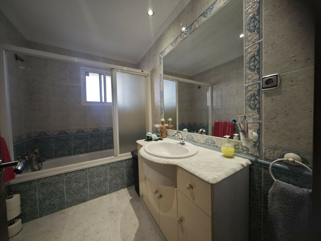 Townhouse Benalmadena Málaga - image 16