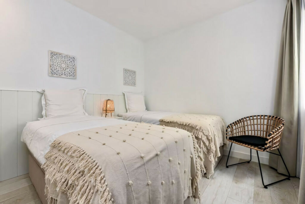 Ground Floor Apartment Casares Málaga - image 15
