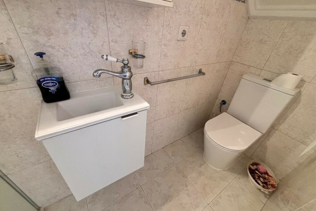 Townhouse Benijofar Alicante - image 17