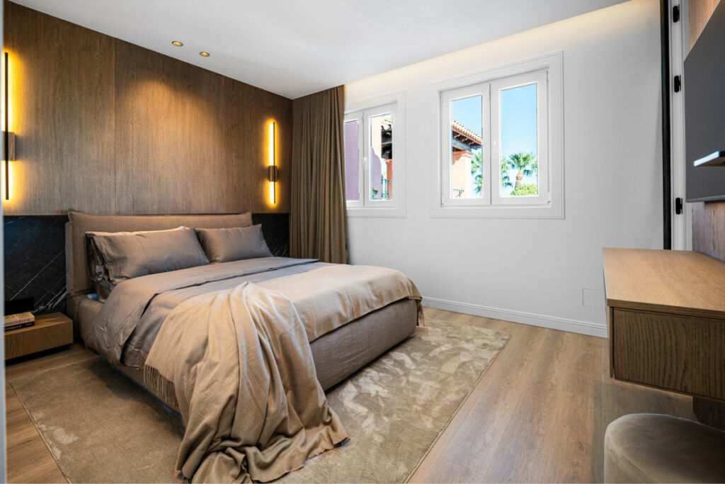 Townhouse Benahavís Málaga - image 17