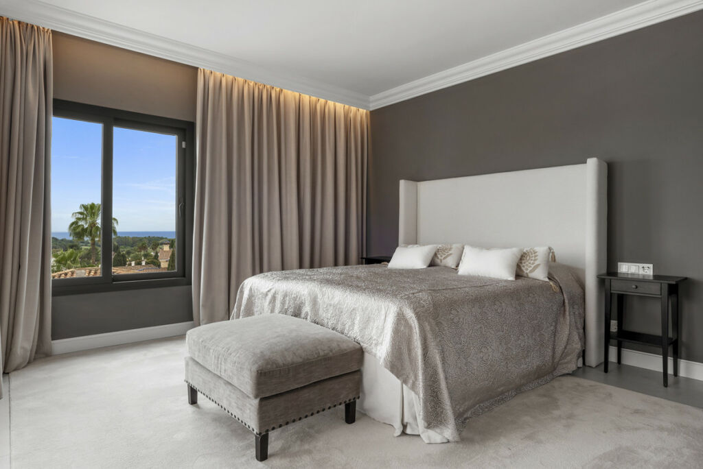 Detached Villa Benahavís Málaga - image 17