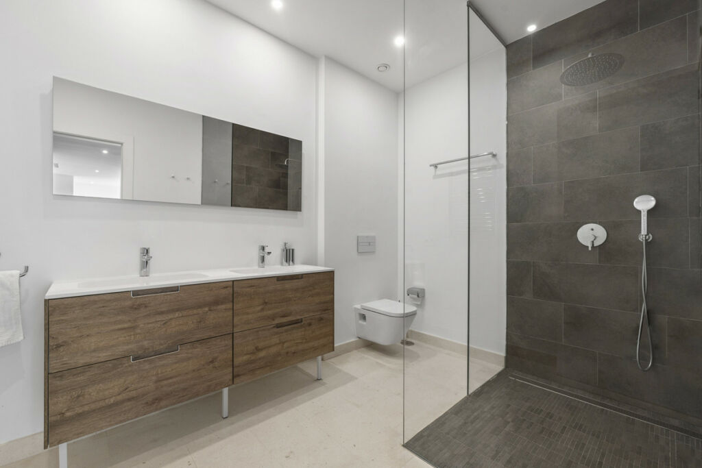 Semi-Detached House Cabopino Málaga - image 17