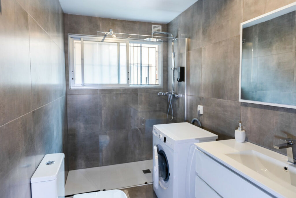 Middle Floor Apartment Calpe Alicante - image 17