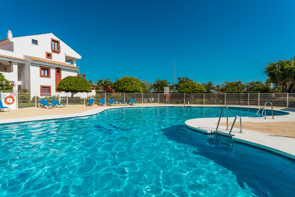 Middle Floor Apartment San Pedro de Alcántara Málaga - image 17