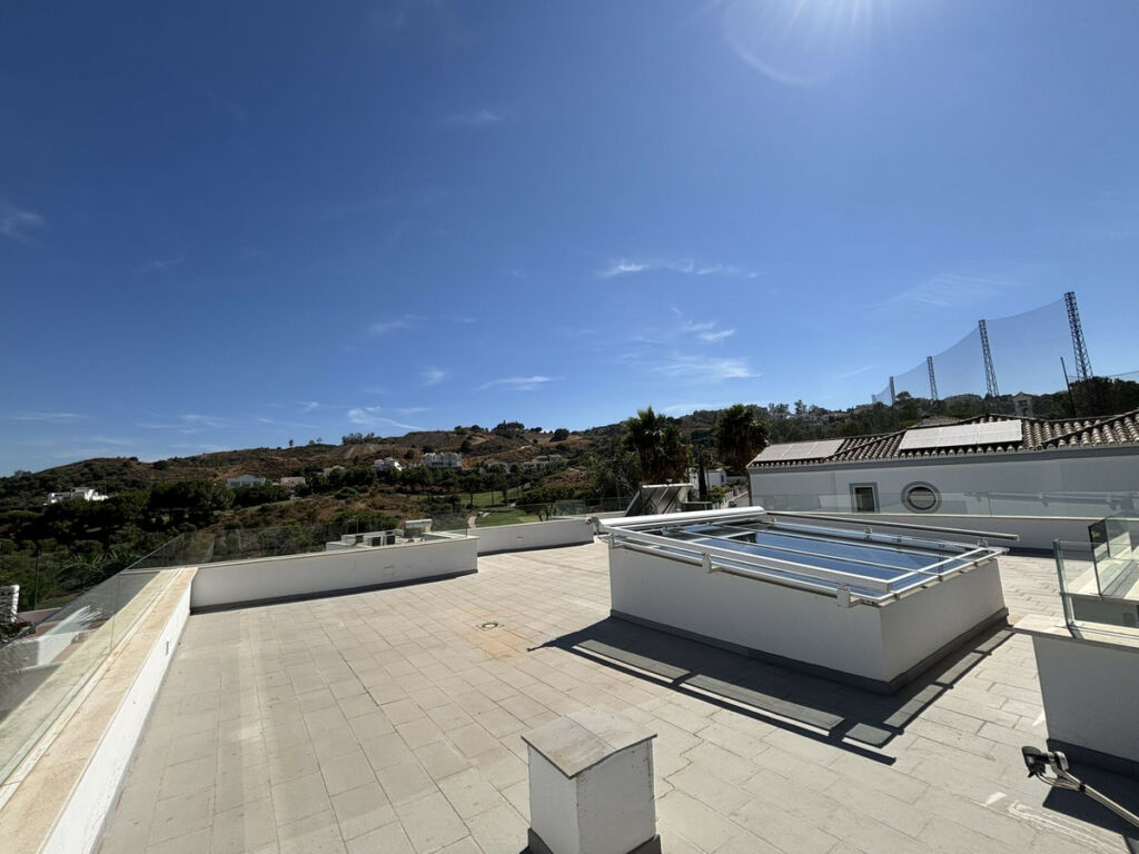 Detached Villa La Cala Golf Málaga - image 17