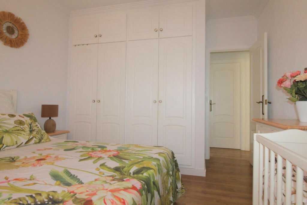 Middle Floor Apartment La Veleta Alicante - image 17