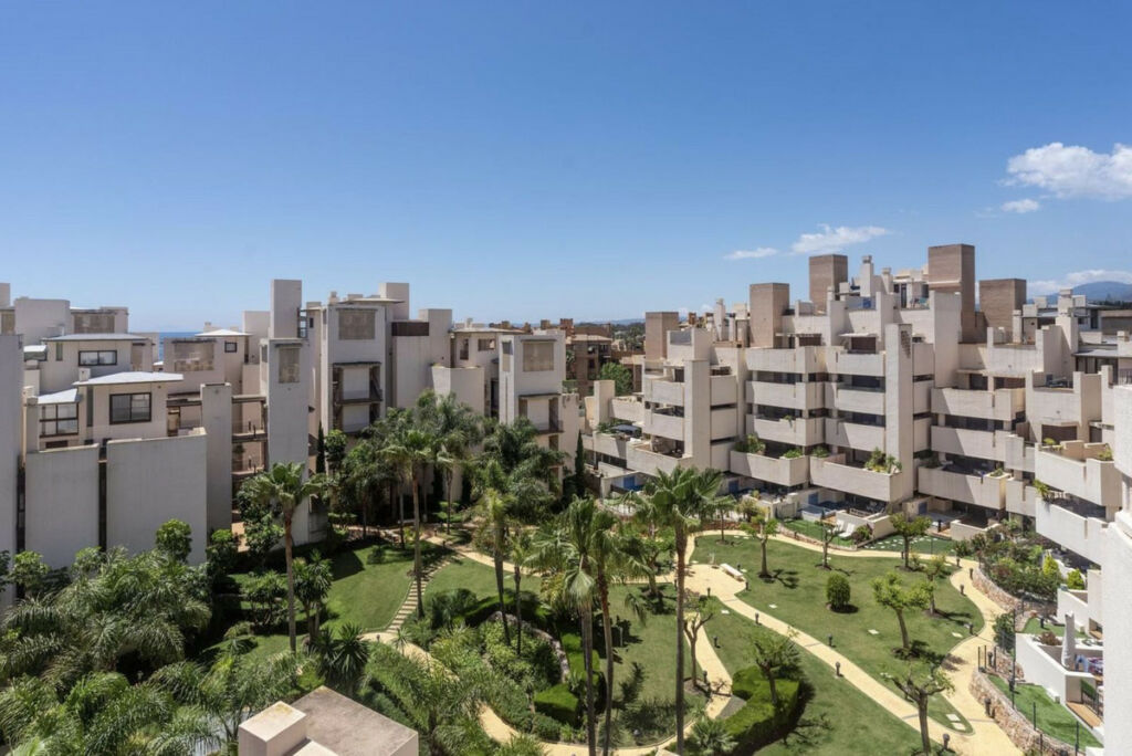 Penthouse Duplex New Golden Mile Málaga - image 17
