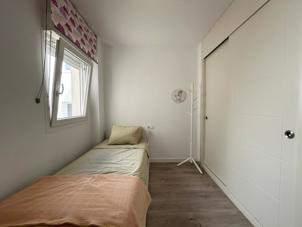 Middle Floor Apartment Nueva Andalucía Málaga - image 17